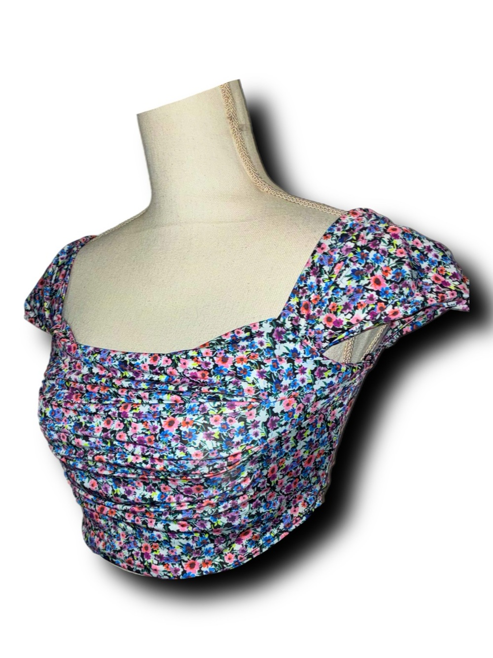 NWT Revolve x AFRM Lazo Floral Crop Top Cottagecore Festival Satiny Feel - Picture 4 of 8